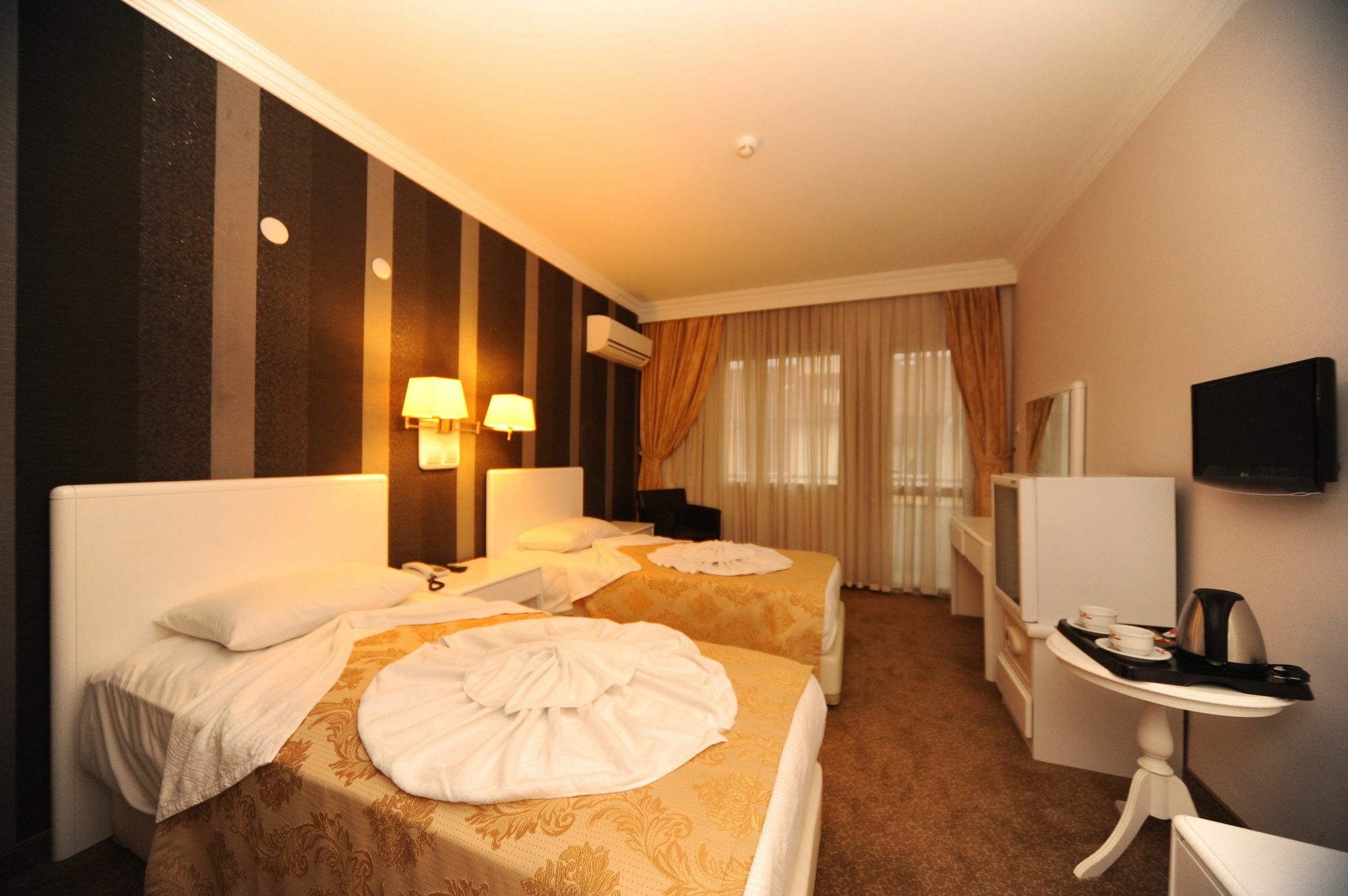 Mara Business Hotel Fethiye Exterior foto